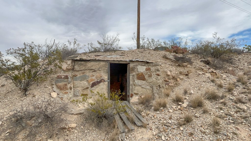 1307 Lake Ament Rd, Terlingua, Texas image 24