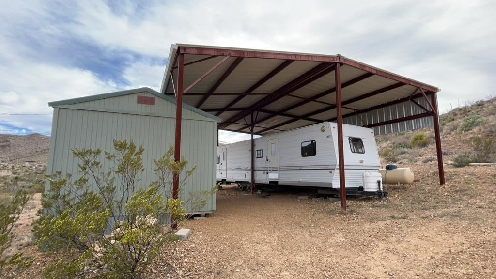 1307 Lake Ament Rd, Terlingua, Texas image 1