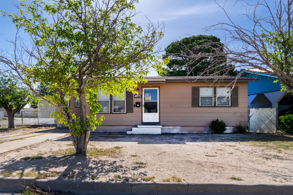 1108 N Oklahoma St, Fort Stockton, Texas image 2