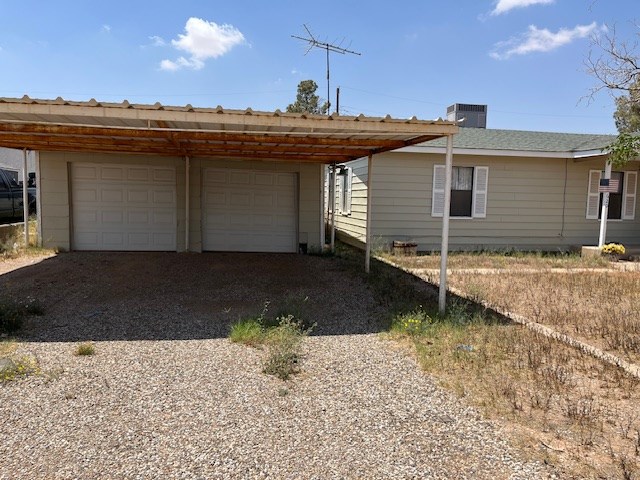 620 N Wildcat Dr, Wink, Texas image 12