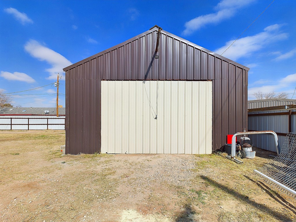 224 Ashby Ave, Wink, Texas image 11