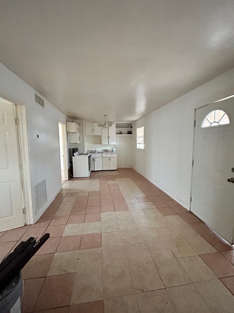 1409 NW Ave B, Andrews, Texas image 9