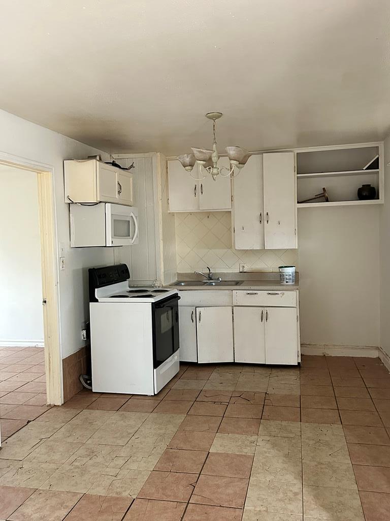 1409 NW Ave B, Andrews, Texas image 4