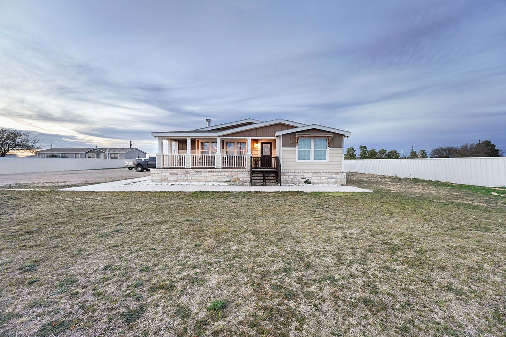 16020 S Crownover, Odessa, Texas image 2