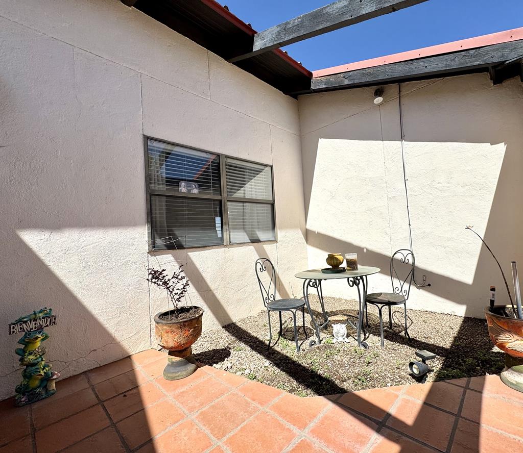 2006 Ceredo Dr, Alpine, Texas image 3