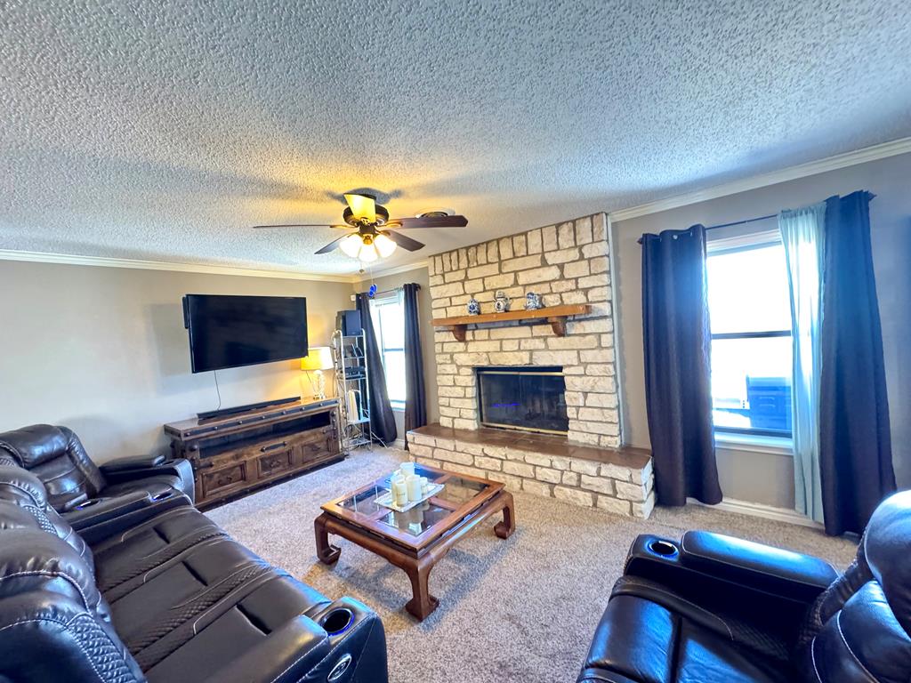 2006 Ceredo Dr, Alpine, Texas image 18
