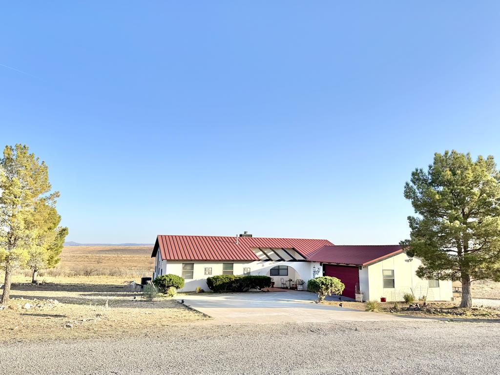 2006 Ceredo Dr, Alpine, Texas image 1