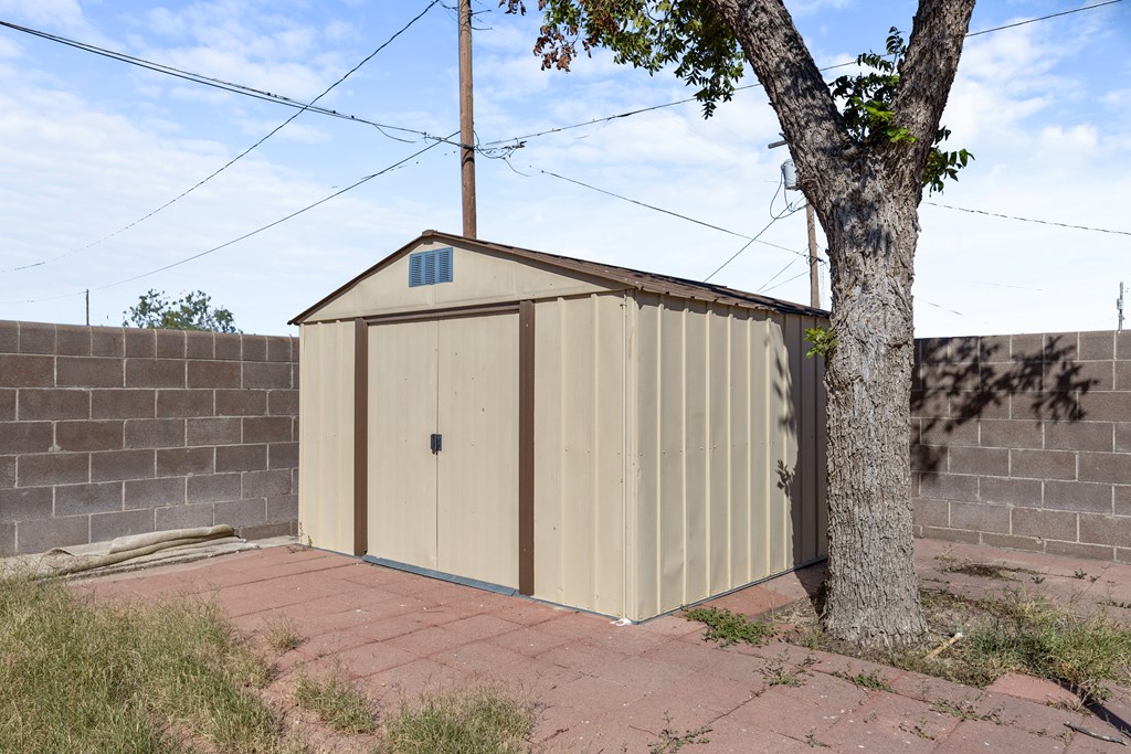 1109 N Orient, Fort Stockton, Texas image 33