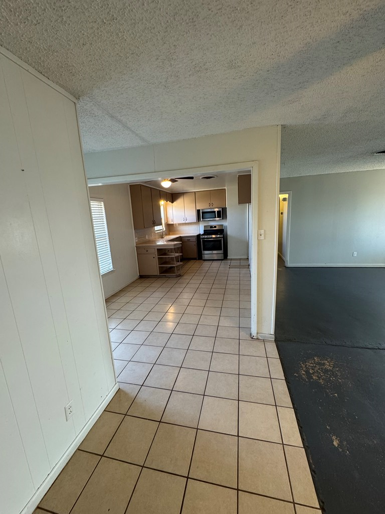 1803 Fernwood, Odessa, Texas image 3