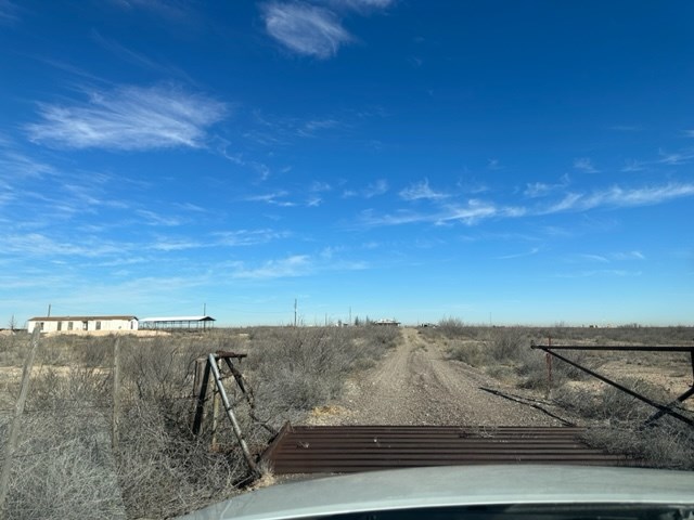 TBD Fm 869, Verhalen, Texas image 3