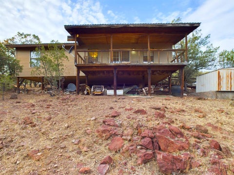 Homes For Sale - 305 Tomahawk Trail<br/> Fort Davis, TX 79734