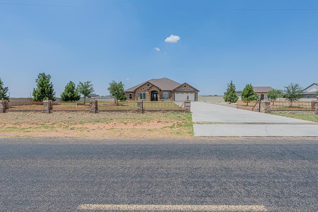 2894 SE 5001, Andrews, Texas image 1