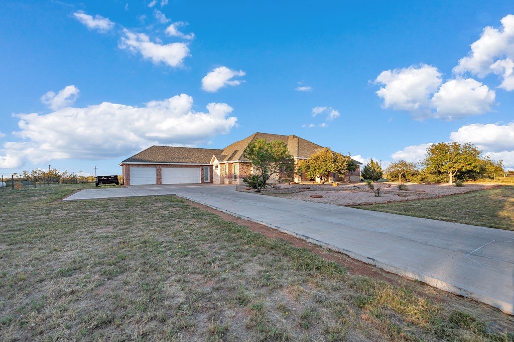 3 E Wavyleaf Court, Odessa, Texas image 2