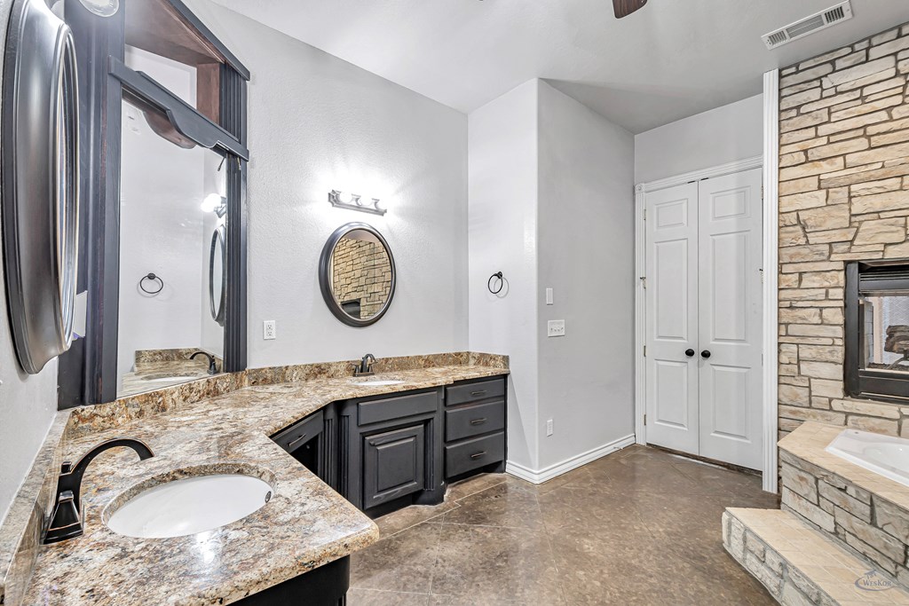 3 E Wavyleaf Court, Odessa, Texas image 42