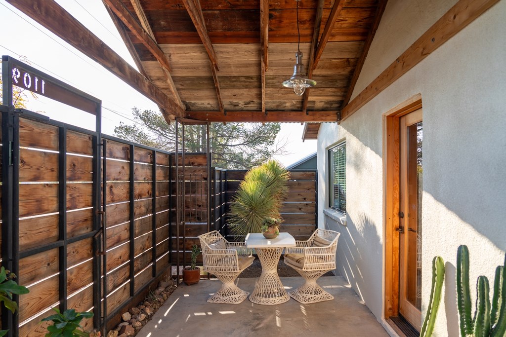 1109 E Murphy St, Marfa, Pennsylvania image 4
