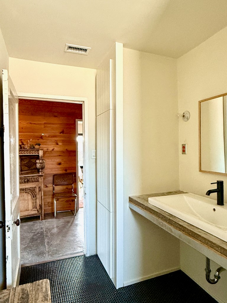 1109 E Murphy St, Marfa, Pennsylvania image 22