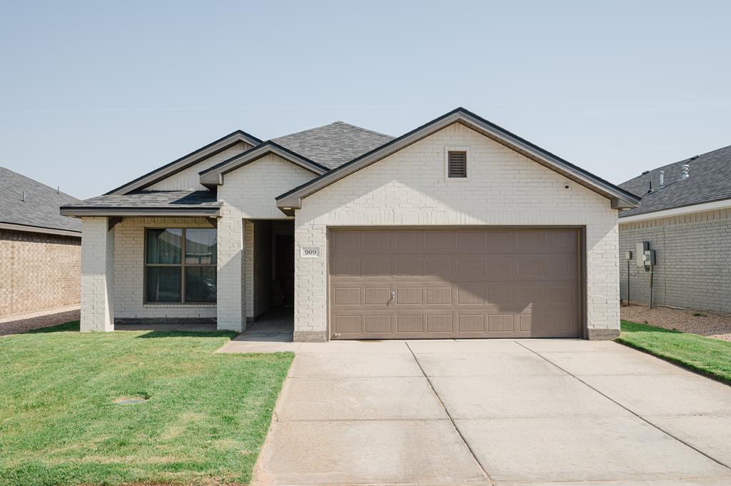 909 Canal St, Odessa, Texas image 1