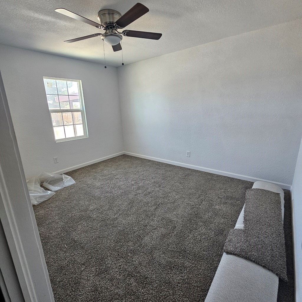 1310 S Emerson Ave, McCamey, Pennsylvania image 10