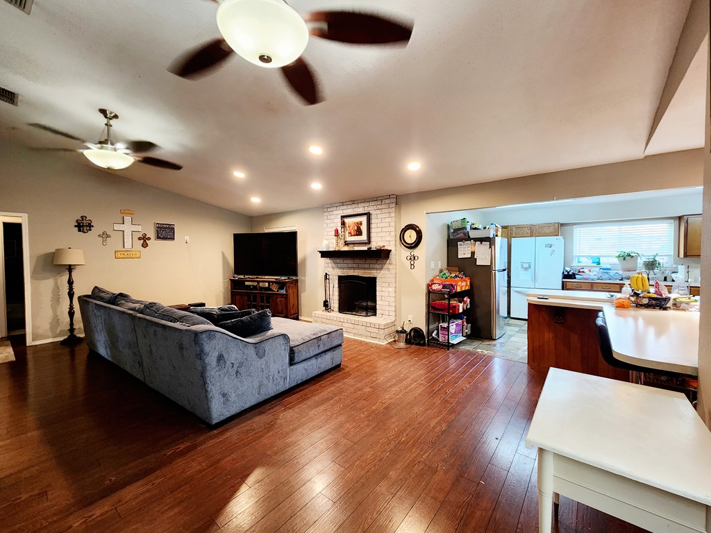 1732 E 56th St, Odessa, Texas image 9