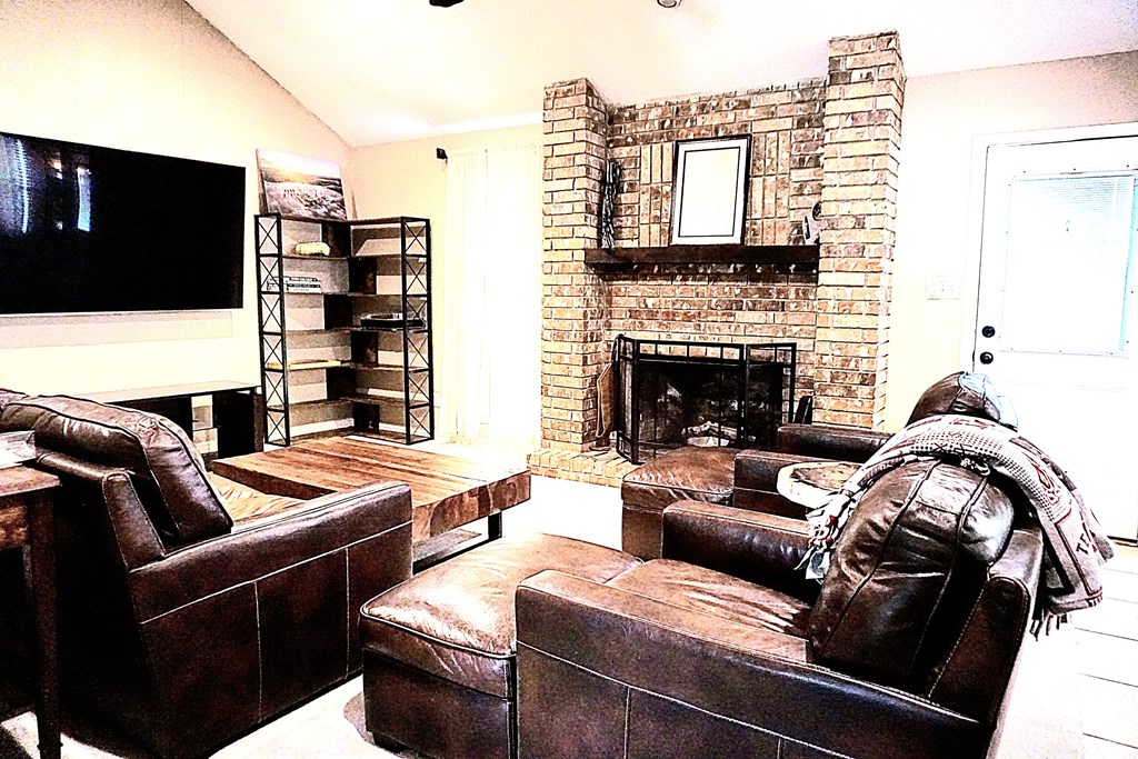 4803 Teakwood Trace, Midland, Texas image 4