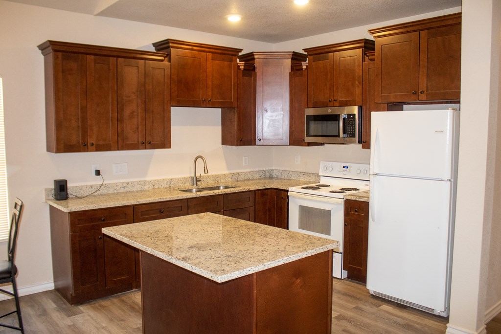 509 El Paso, Wickett, Texas image 30