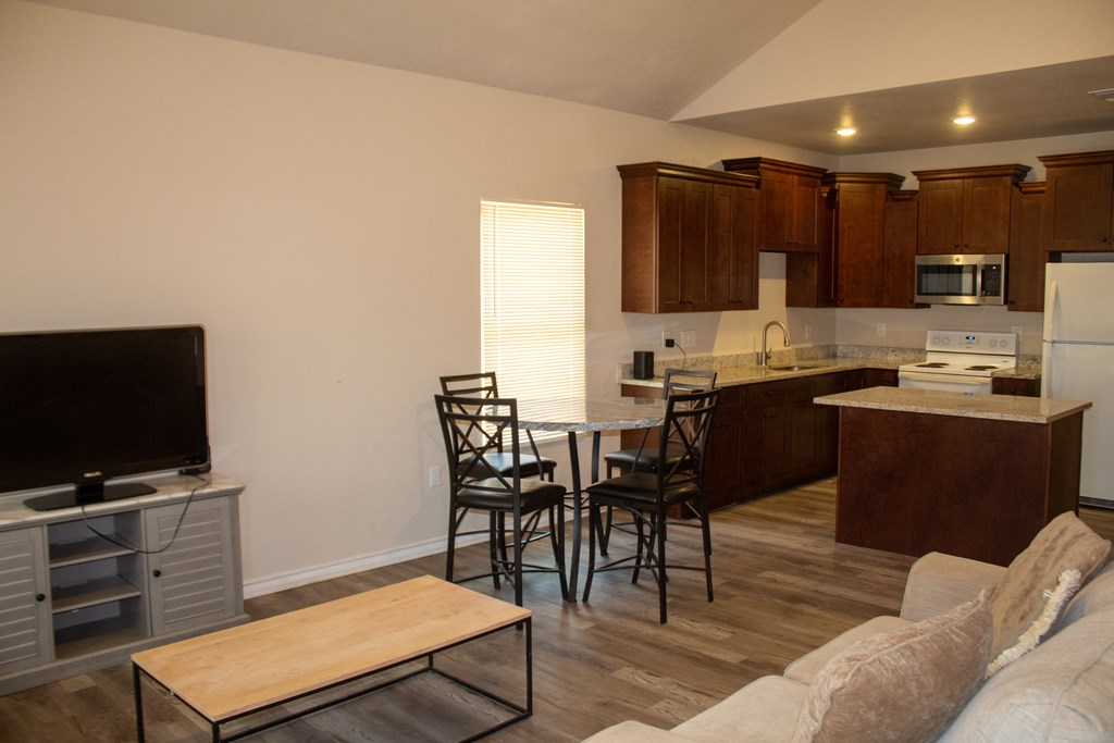 509 El Paso, Wickett, Texas image 33