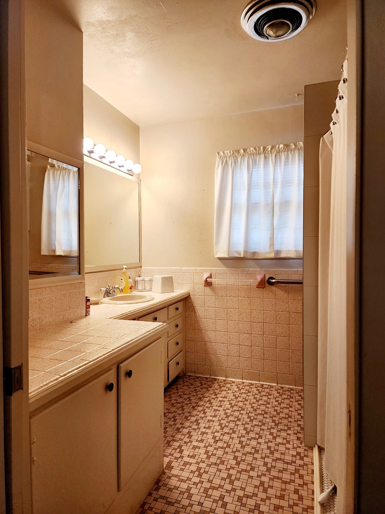 2104 Redbud Ave, Odessa, Texas image 13