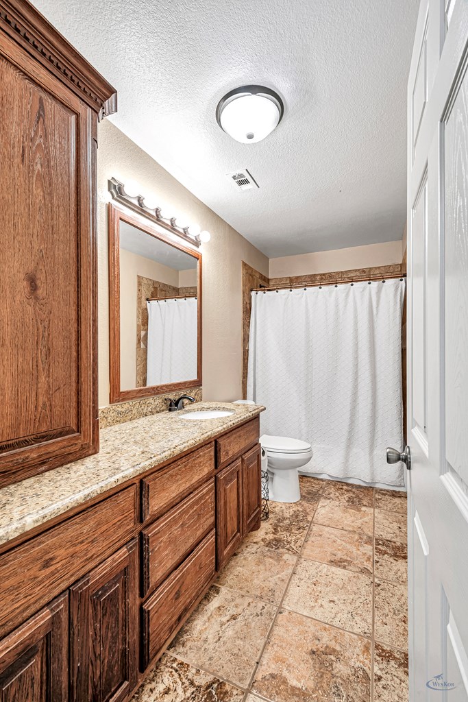 9540 W April St, Odessa, Texas image 17