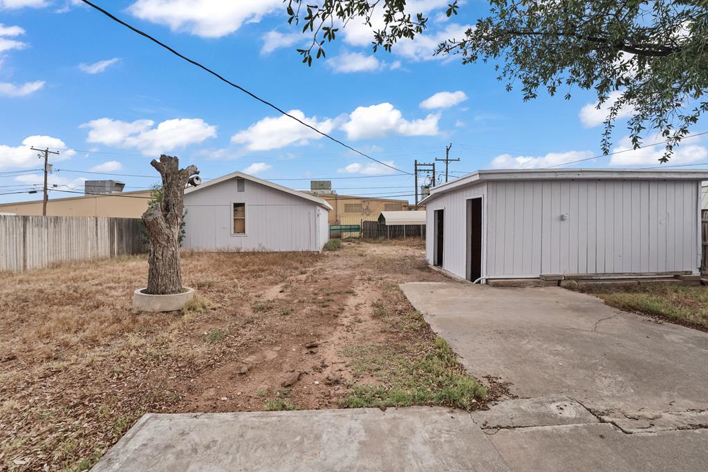 1716 E 10th St, Odessa, Texas image 17