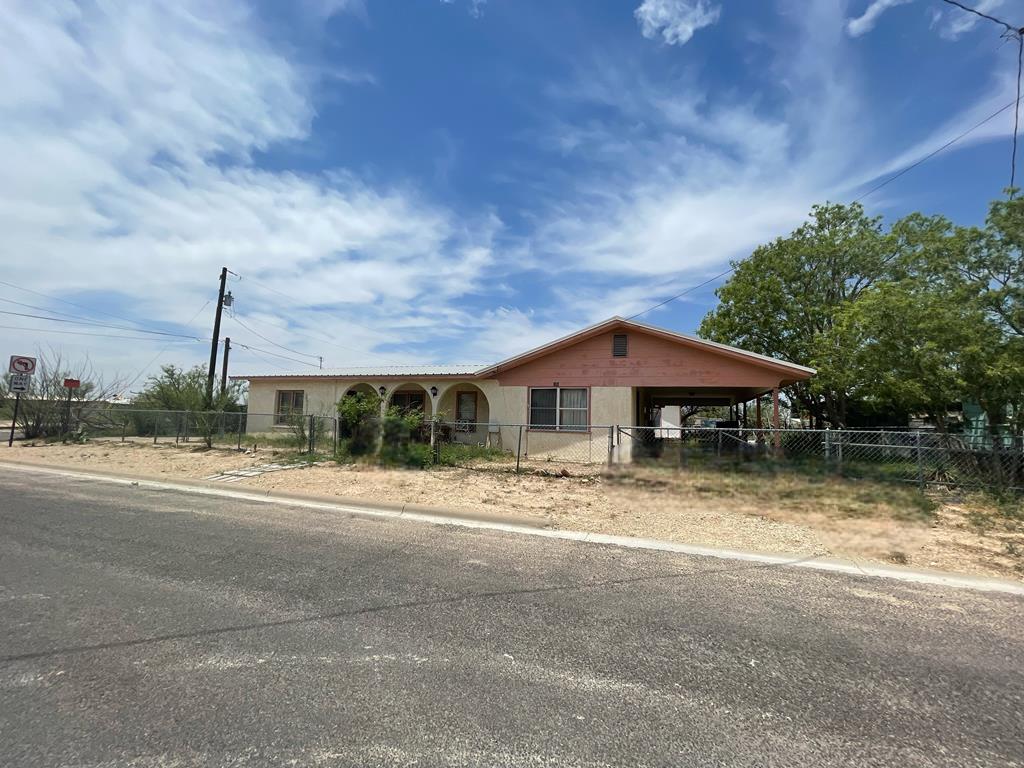 806 S Nelson Rd, Fort Stockton, Texas image 1