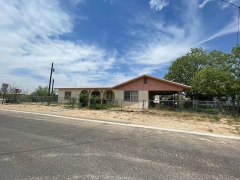 Homes For Sale - 806 S Nelson St<br/> Pecos County, Fort Stockton, TX 79735