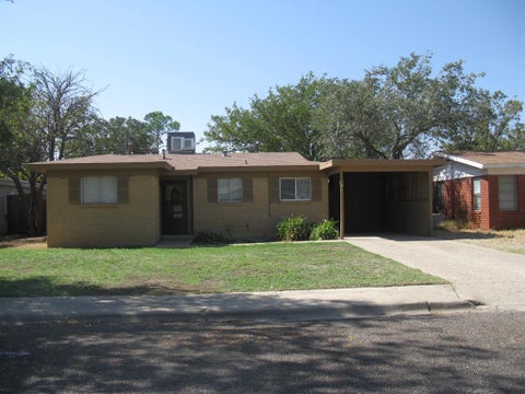 Homes For Rent - 2705 Bagley Ave<br/> Odessa, TX 79762