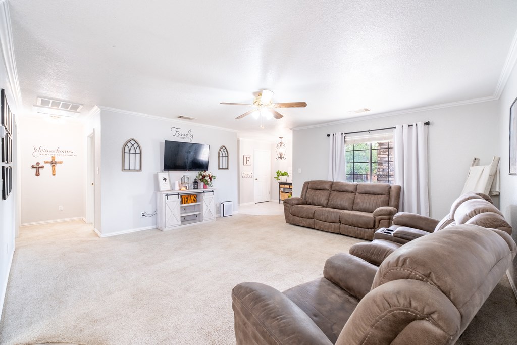 606 SW 6th St, Seminole, Texas image 4