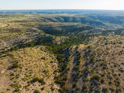 Homes For Sale - 000 2400<br/> Sheffield, TX 79781