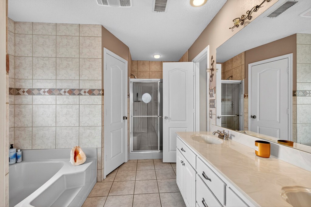 3834 Hyden Dr, Odessa, Pennsylvania image 13