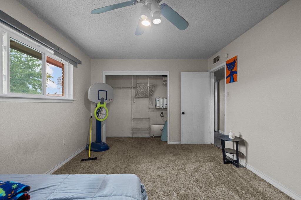 2110 Redbud Ave, Odessa, Texas image 13