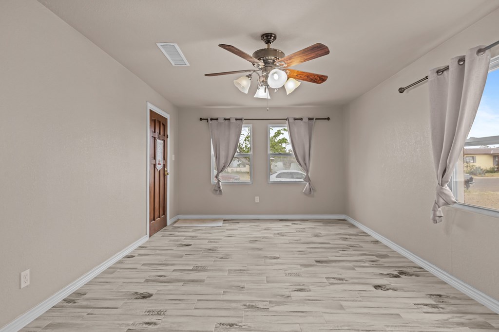 604 S Gary #N/A, Monahans, Pennsylvania image 4