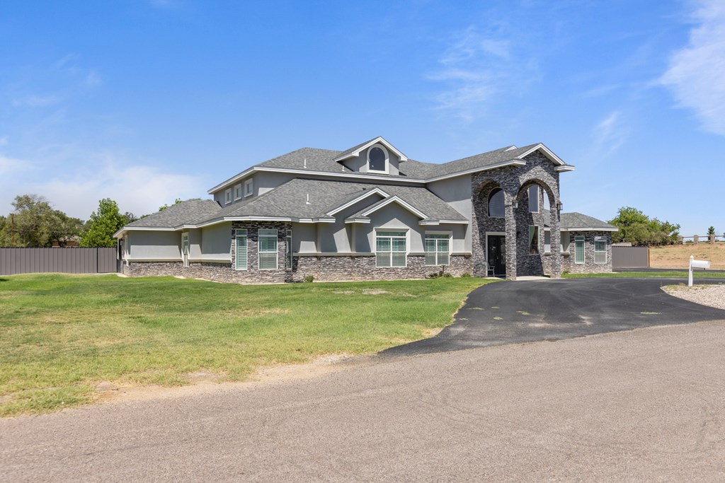 2344 E Oaklawn Dr, Kermit, Pennsylvania image 2