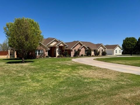 Homes For Sale - 270 County Rd 304-c<br/> Seminole, TX 79360