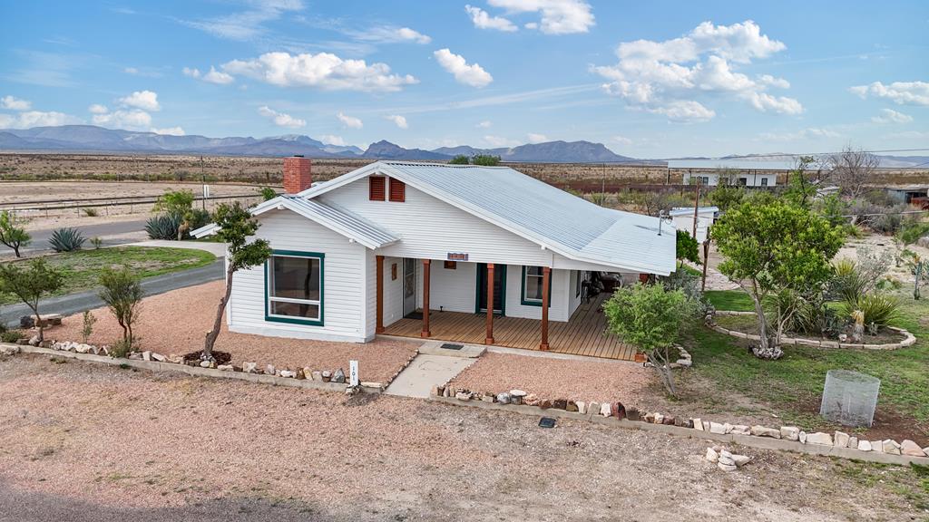 101 N 7th St, Marathon, Texas image 1