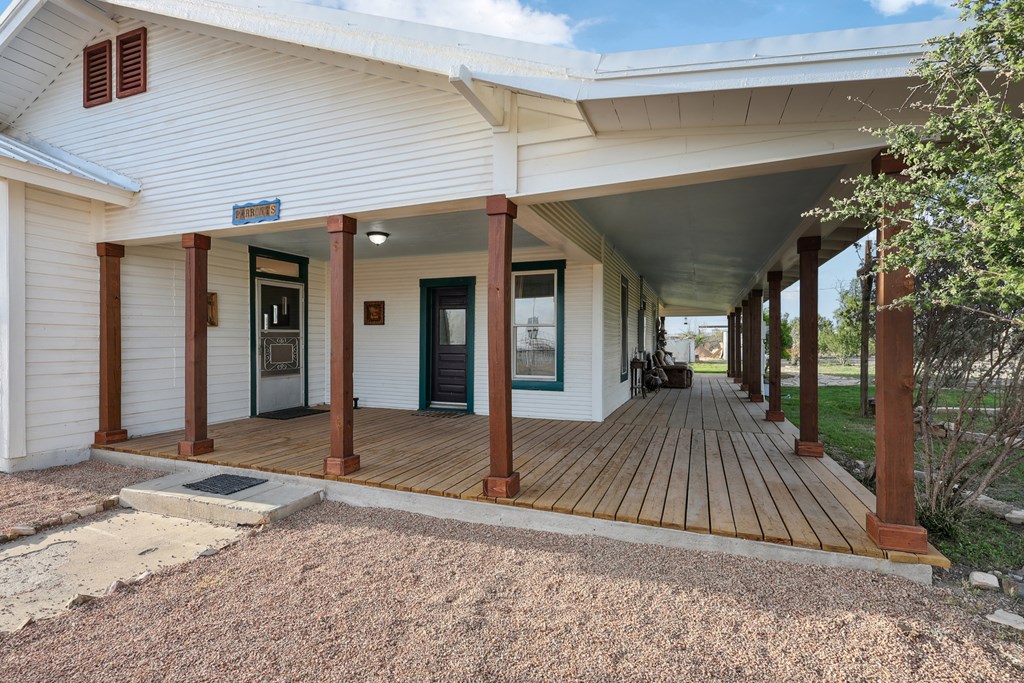 101 N 7th St, Marathon, Texas image 21