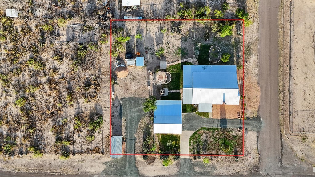 101 N 7th St, Marathon, Texas image 32