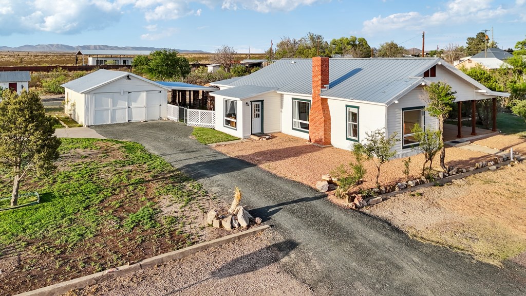 101 N 7th St, Marathon, Texas image 30