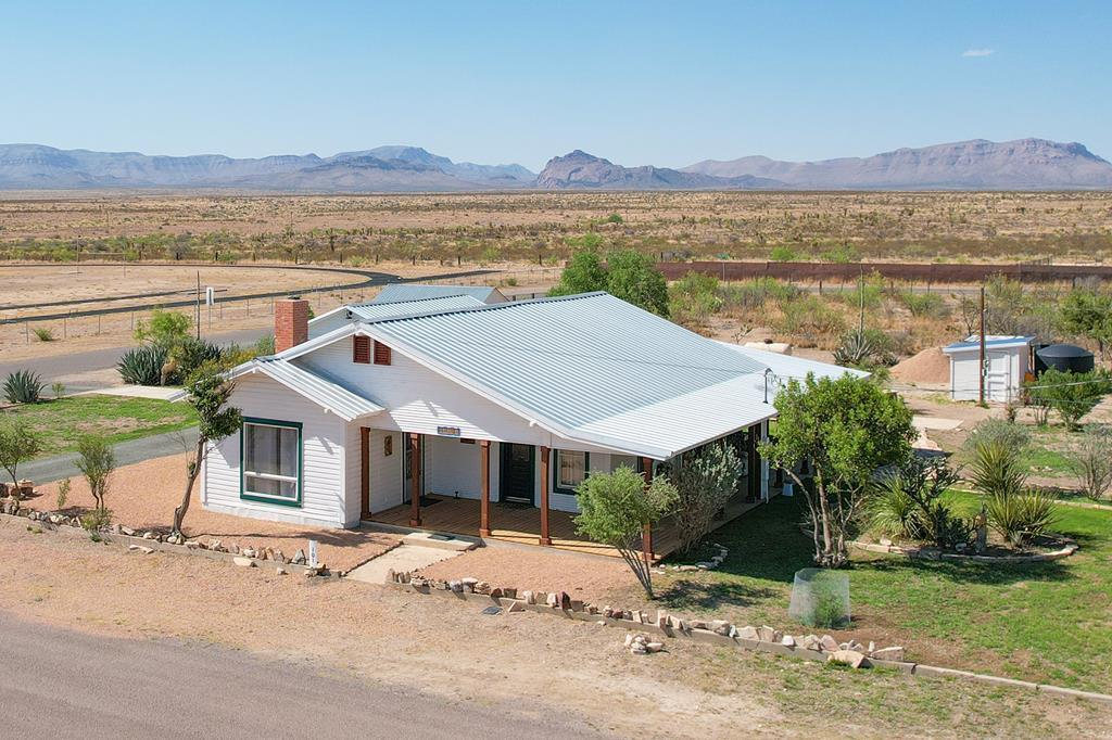 101 N 7th St, Marathon, Texas image 33