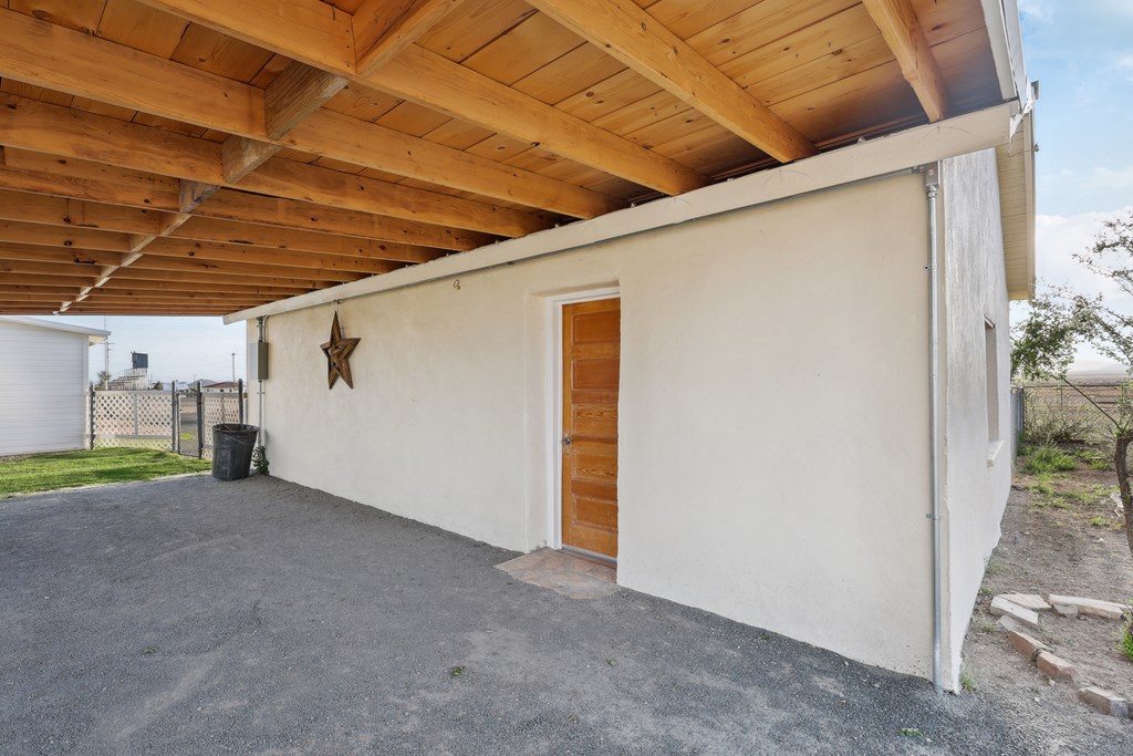 101 N 7th St, Marathon, Texas image 24