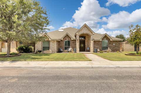 Homes For Sale - 2704 Parton Way<br/> Midland, TX 79714