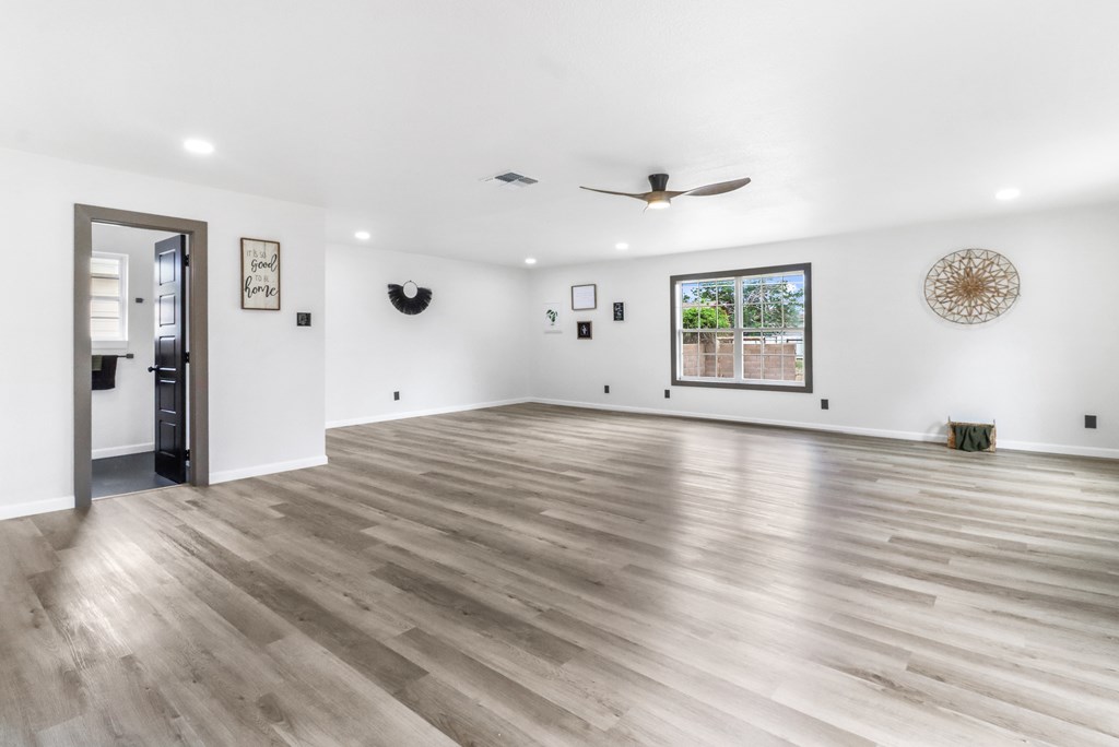 1005 W 25th St, Odessa, Texas image 22