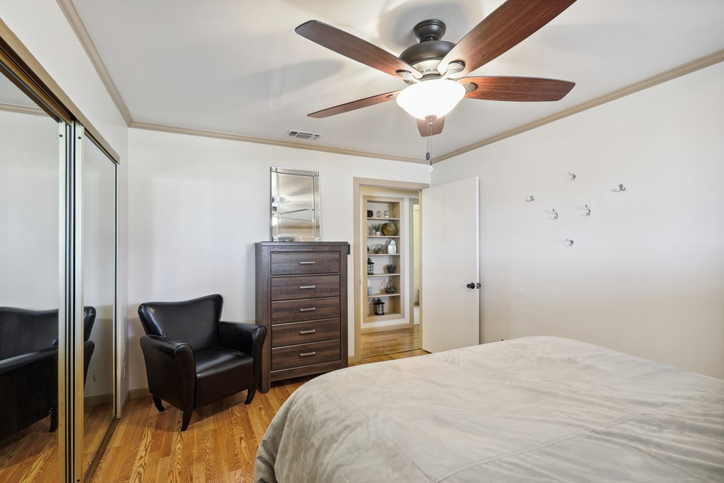 203 NE 8th St, Marathon, Texas image 21