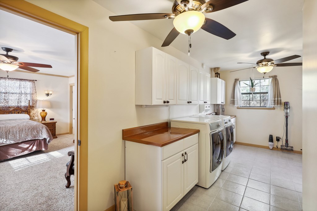 203 NE 8th St, Marathon, Texas image 22