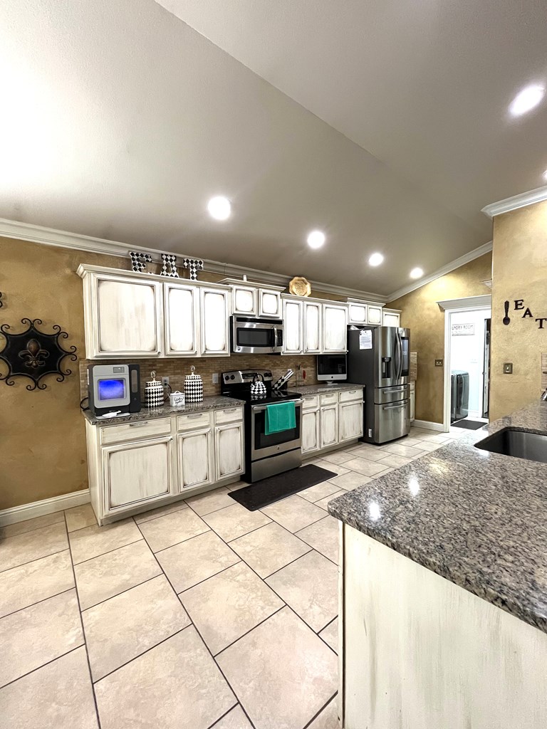 801 E 98th St, Odessa, Texas image 5
